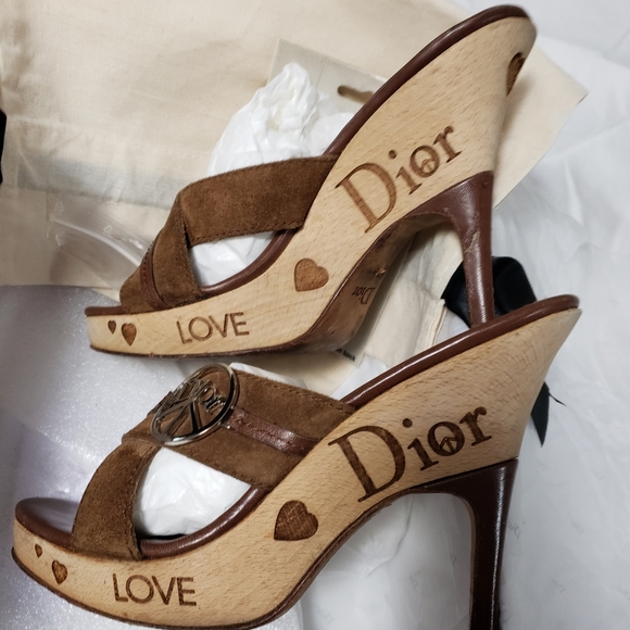 Dream in DIOR❤ - Picture 3 of 10